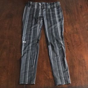 Under armour women’s leggings, medium